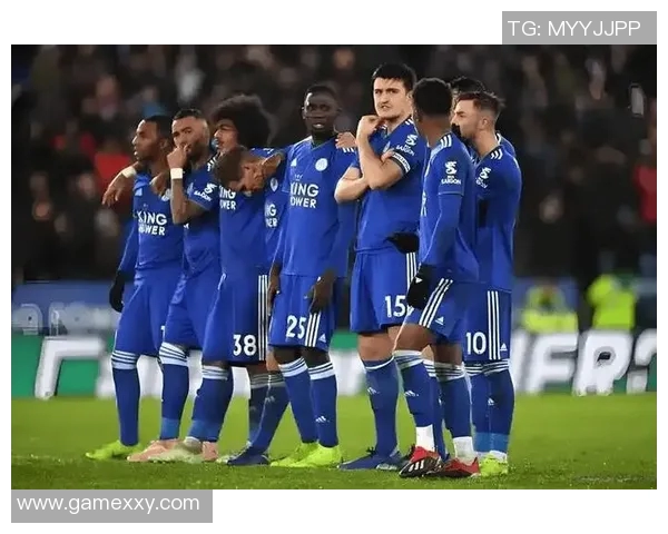 富明尼斯主场迎战巴西国际期待精彩对决与球队新战术的较量